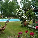 Mirella 5*