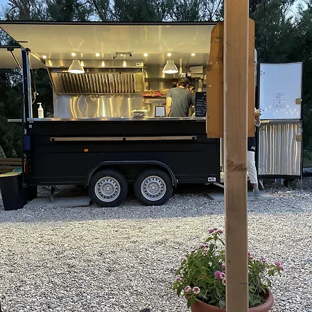 米雷拉海滩别墅 5* 玛丽娜法尔梦思