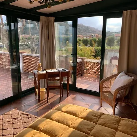 Mirella Hotel