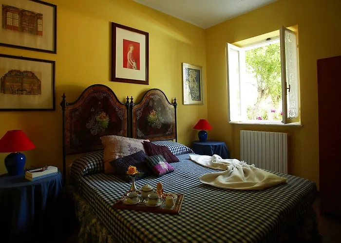 Mirella 5* Marina Palmense